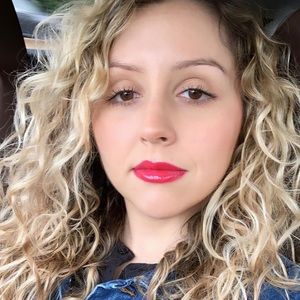 Meet your Posher, Lorrance